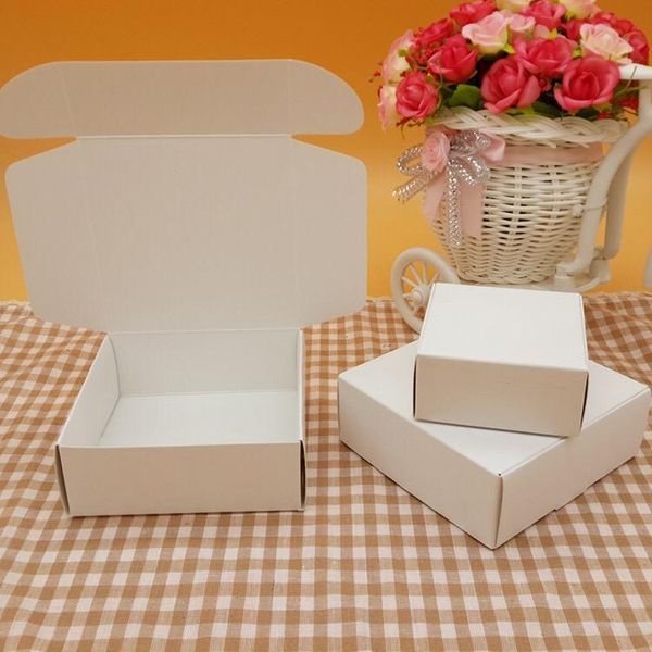 gift wrap 100pcs/lot white cardboard paper box craft small gifts packaging handmade soap kraft boxes carton for diy party supplies
gift wrap 100pcs/lot white cardboard paper box craft small gifts packaging handmade soap kraft boxes carton for diy party supplies