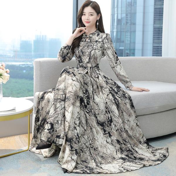 casual dresses ink painting print temperament slim long dress women autumn sleeve chiffon large size clothes, Black;gray
casual dresses ink painting print temperament slim long dress women autumn sleeve chiffon large size clothes, Black;gray