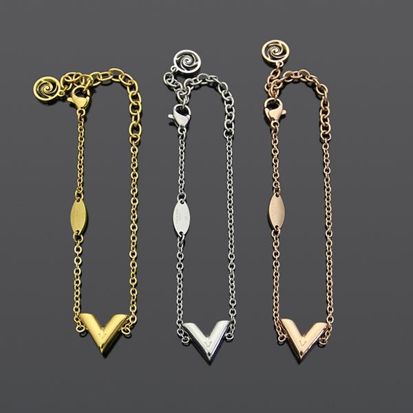 luxury designer jewelry, women's bracelets, high-end accessories, v bracelets, brand bracelets, holiday gifts, Golden;silver
luxury designer jewelry, women's bracelets, high-end accessories, v bracelets, brand bracelets, holiday gifts, Golden;silver