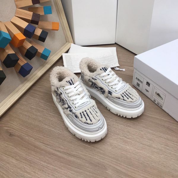 autumn and winter new women's shoes designer fashion luxury comfortable brand thickened plush white shoes, Red;white
autumn and winter new women's shoes designer fashion luxury comfortable brand thickened plush white shoes, Red;white