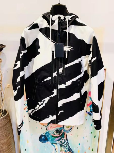 2021 autumn and winter paris italy jacket casual street fashion pockets warm men women couple outwear jacket zdll0926., Black;brown 
2021 autumn and winter paris italy jacket casual street fashion pockets warm men women couple outwear jacket zdll0926., Black;brown