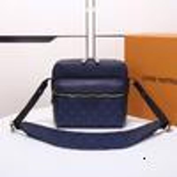 libobo6_1 27yd 30242 backpacks handbags iconic handles shoulder bags totes cross body bag clutches evening oxidized leather business, Red;black
libobo6_1 27yd 30242 backpacks handbags iconic handles shoulder bags totes cross body bag clutches evening oxidized leather business, Red;black