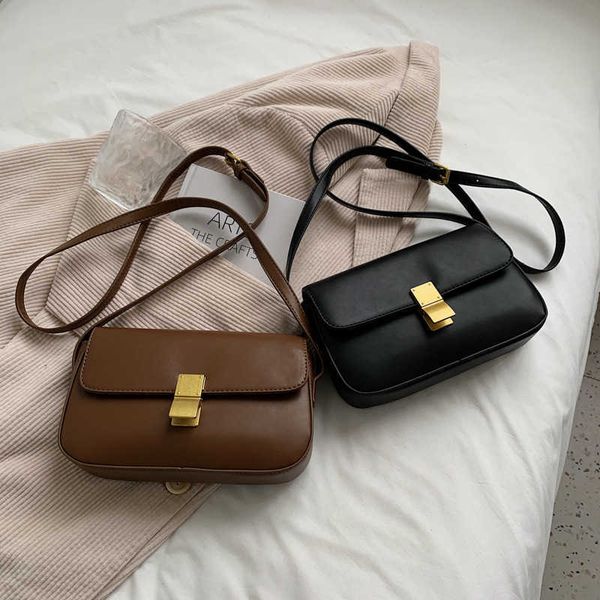 women's tofu bag 2021 autumn winter fashion one shoulder small square online red live broadcast msenger
women's tofu bag 2021 autumn winter fashion one shoulder small square online red live broadcast msenger