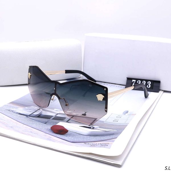fashion 2021 oversized frame women ocean lens glass brand designer vintage aaa sunglasses lunettes de sol, Black
fashion 2021 oversized frame women ocean lens glass brand designer vintage aaa sunglasses lunettes de sol, Black