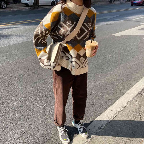 2021 autumn winter argyle printed o-neck full sleeve for women female regular knitted sweater pullovers, White;black
2021 autumn winter argyle printed o-neck full sleeve for women female regular knitted sweater pullovers, White;black