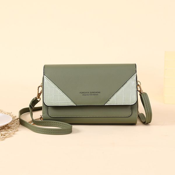 factory wholesale ladies leathers purse simple joker solid color leather shoulder bag retro contrast stitching long wallet small fresh croco, Red;black
factory wholesale ladies leathers purse simple joker solid color leather shoulder bag retro contrast stitching long wallet small fresh croco, Red;black