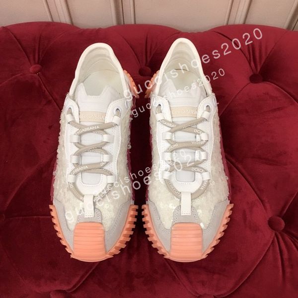2022 women's sneaker style shoe white high-rs shoes lightly distressed women lace-up sneakers size35-41, Black;red
2022 women's sneaker style shoe white high-rs shoes lightly distressed women lace-up sneakers size35-41, Black;red