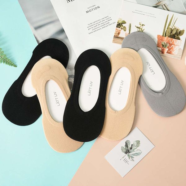 life worry women's boat socks five pairs of solid color summer invisible, Black;white
life worry women's boat socks five pairs of solid color summer invisible, Black;white