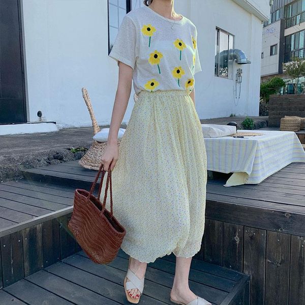 skirts 2 colors midi skirt 2021 spring summer small floral print high waist chiffon womens pleated long (x340), Black
skirts 2 colors midi skirt 2021 spring summer small floral print high waist chiffon womens pleated long (x340), Black