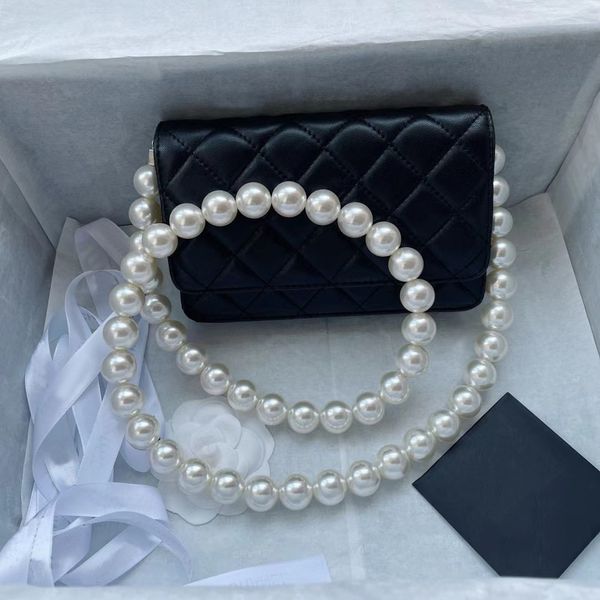 fashion luxury designer big pearl chain bag woman handbags cowhide camera genuine leather shoulder purse tote b136
fashion luxury designer big pearl chain bag woman handbags cowhide camera genuine leather shoulder purse tote b136