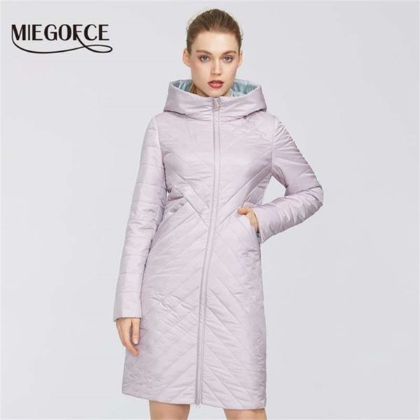 miegofce designer womens cotton jacket with zipper and mid-length resistant hooded collar female raincoat windproof 210927, Black
miegofce designer womens cotton jacket with zipper and mid-length resistant hooded collar female raincoat windproof 210927, Black