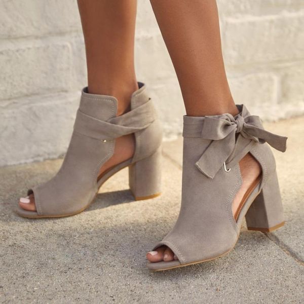 dress shoes 2021 summer bowknot peep toe women sandal fashion thick heels plus size suede ankle female gladiator hollow out, Black
dress shoes 2021 summer bowknot peep toe women sandal fashion thick heels plus size suede ankle female gladiator hollow out, Black