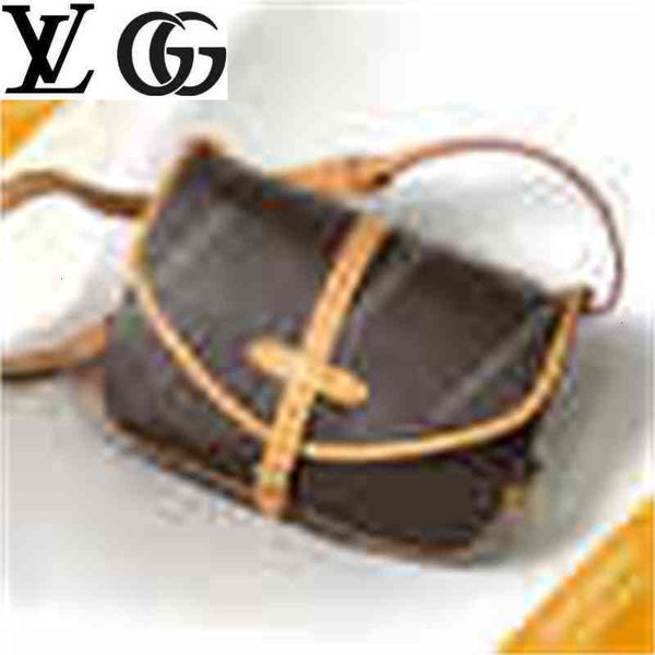 designer luxury 5a binary star bag vintage canvas old flower crossbody shoulderbag wallet with box b129 (40710) brand bag0001
designer luxury 5a binary star bag vintage canvas old flower crossbody shoulderbag wallet with box b129 (40710) brand bag0001