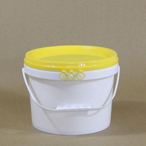 buckets round 6 liter plastic pail with handle and lid grade pp material unbreakable liquid lotion 2pcs/lot
buckets round 6 liter plastic pail with handle and lid grade pp material unbreakable liquid lotion 2pcs/lot