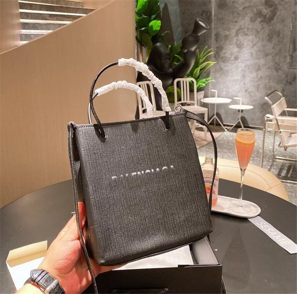 women's evening bags shoulder bag fashion messenger cross body luxury totes purse ladies leather handbag ll82207
women's evening bags shoulder bag fashion messenger cross body luxury totes purse ladies leather handbag ll82207