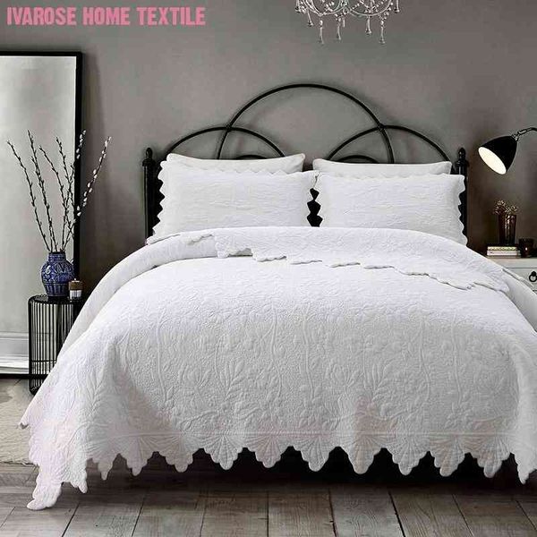 100% cotton quilted stitched elegant with decorative pillow shams 3pcs white soft bedspread bed coverlet set
100% cotton quilted stitched elegant with decorative pillow shams 3pcs white soft bedspread bed coverlet set