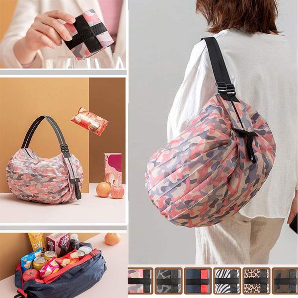 storage bags foldable large capacity travel portable shopping bag creative design strong load-bearing thick fashion convenient
storage bags foldable large capacity travel portable shopping bag creative design strong load-bearing thick fashion convenient