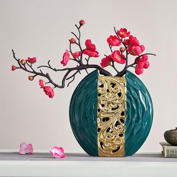 chinese style ceramic vase white round dried flower living room decor vases modern home decoration desk gift
chinese style ceramic vase white round dried flower living room decor vases modern home decoration desk gift