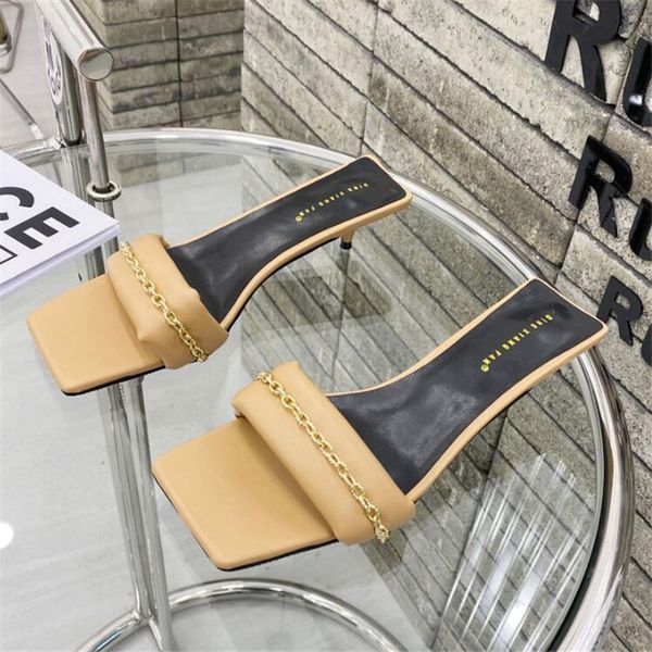 sandals 2021 design metal chain decoration women high heels slippers summer outdoor beach casual slip on mules slides shoes t2wb, Black
sandals 2021 design metal chain decoration women high heels slippers summer outdoor beach casual slip on mules slides shoes t2wb, Black