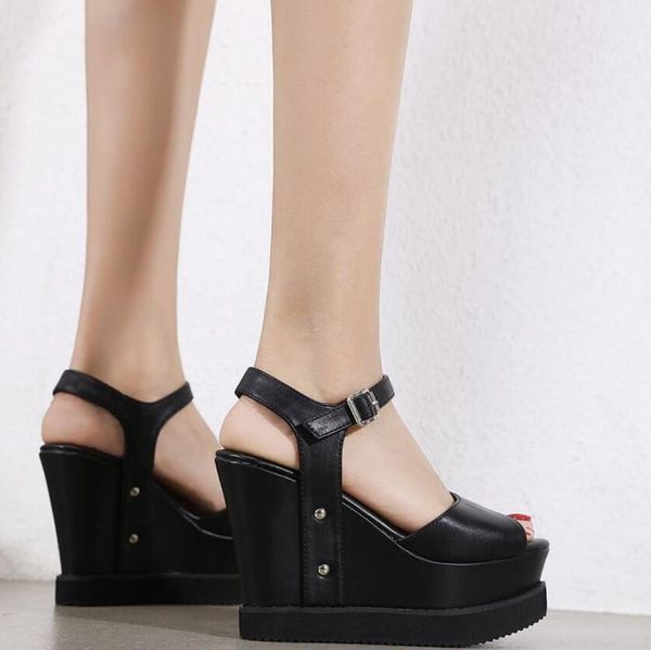 women sandals 2021 heels platform wedges shoes for summer sandalias mujer casual flip flops plus size, Black
women sandals 2021 heels platform wedges shoes for summer sandalias mujer casual flip flops plus size, Black
