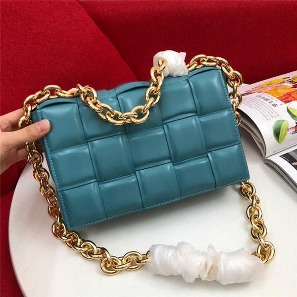 l body lady designer plain luxury cross bag cow temperament leisure business messenger hand lattice s hardware buckle high
l body lady designer plain luxury cross bag cow temperament leisure business messenger hand lattice s hardware buckle high