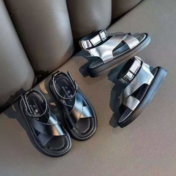 girls' 2021 new thick soled anti slip button children's sandals middle school students' shoes, Black;red
girls' 2021 new thick soled anti slip button children's sandals middle school students' shoes, Black;red