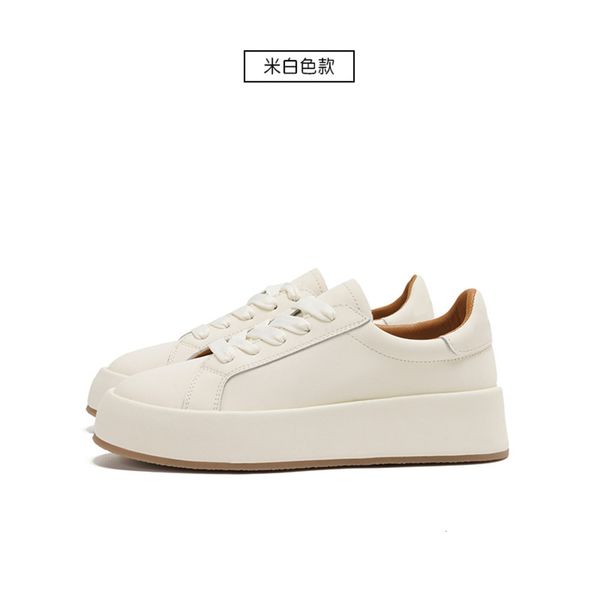 Casual shoes 2021 spring and summer new women's leather large size thick sole small white sports flat bottom breathable casual LV9V
Casual shoes 2021 spring and summer new women's leather large size thick sole small white sports flat bottom breathable casual LV9V