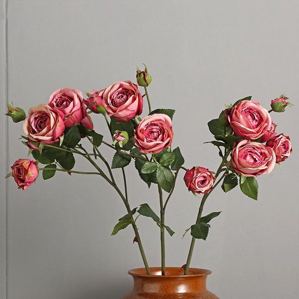 creative simulation of roses with buds living room decoration plant flower art spun silk wholesale decorative flowers & wreaths
creative simulation of roses with buds living room decoration plant flower art spun silk wholesale decorative flowers & wreaths