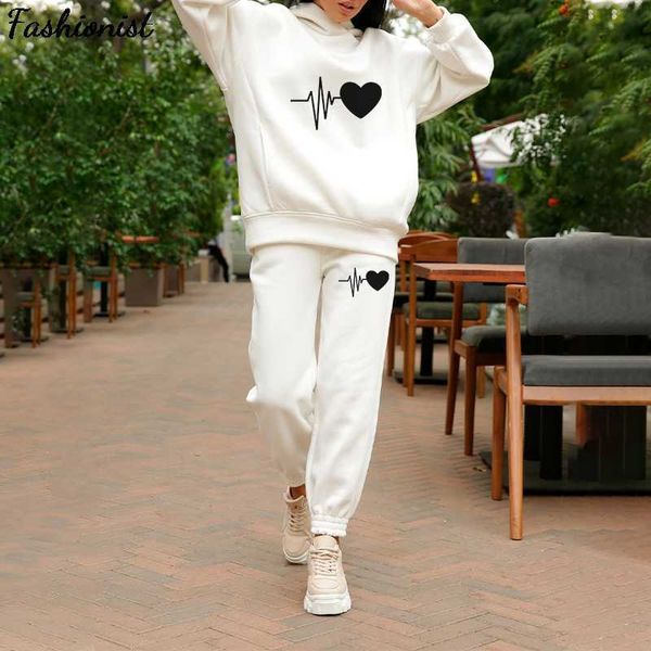 oversize heart printed fleece women's tracksuit hoodies 2 piece set sweatshirt + pants women sport suit winter sportswear 210709, White
oversize heart printed fleece women's tracksuit hoodies 2 piece set sweatshirt + pants women sport suit winter sportswear 210709, White