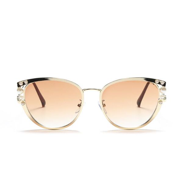 sunglasses 2021 pearl inlaid european and american style retro fashion metal for ladies, White;black
sunglasses 2021 pearl inlaid european and american style retro fashion metal for ladies, White;black