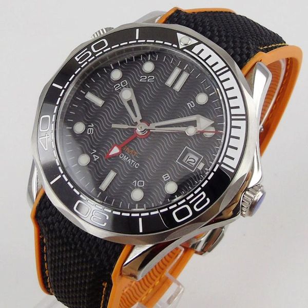 wristwatches 41mm self winding men watch automatic gmt movement sapphire glass rubber strap date window, Slivery;brown
wristwatches 41mm self winding men watch automatic gmt movement sapphire glass rubber strap date window, Slivery;brown