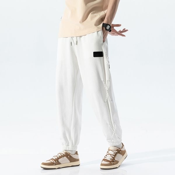 casual men's 2021 new autumn high street guard tide brand net red european work clothes nine point pants, Black
casual men's 2021 new autumn high street guard tide brand net red european work clothes nine point pants, Black