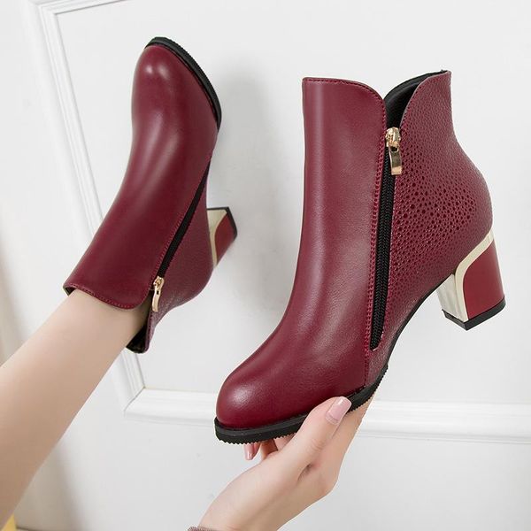 boots explosion models 2021 autumn female high heel thick with side zipper large size 42 women's ankle, Black
boots explosion models 2021 autumn female high heel thick with side zipper large size 42 women's ankle, Black