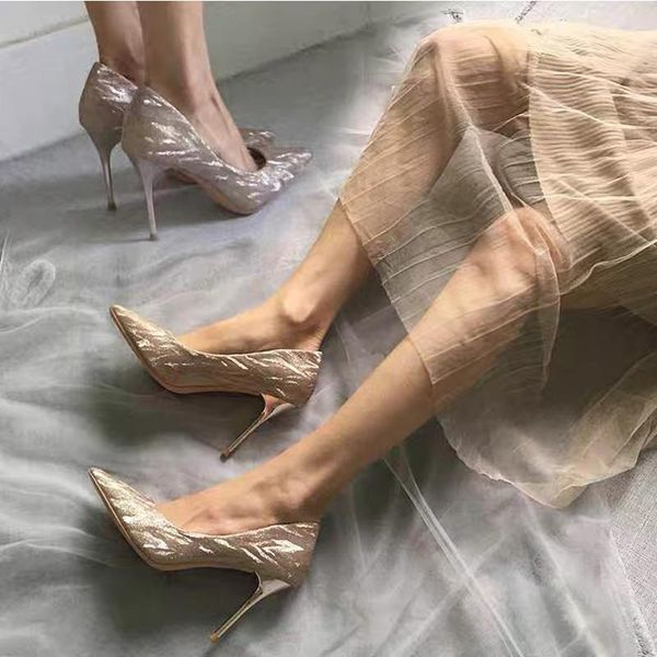 dress shoes western style bling pu leather shallow high heel for women thin heels lady autumn fashion sliver shoe, Black
dress shoes western style bling pu leather shallow high heel for women thin heels lady autumn fashion sliver shoe, Black