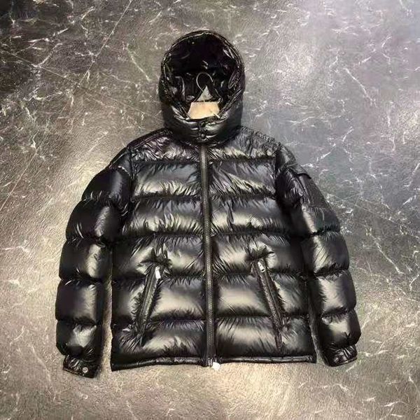 men nylon short down jacket black grey inside winter fashion male warm hooded zipper sport padded coat
men nylon short down jacket black grey inside winter fashion male warm hooded zipper sport padded coat