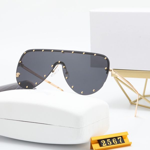 2022 designer polarized 2567 sunglasses for men and women outdoor sport cycling driving sun glasses sun shade sunglasses for summer with box, White;black
2022 designer polarized 2567 sunglasses for men and women outdoor sport cycling driving sun glasses sun shade sunglasses for summer with box, White;black