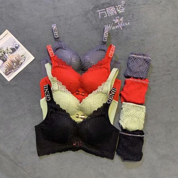 womens underwear wireless push up breast holding medium thick section bra adjustable lace push up womens bra, Red;black
womens underwear wireless push up breast holding medium thick section bra adjustable lace push up womens bra, Red;black