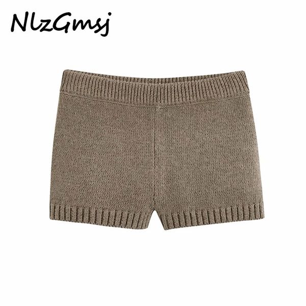 women fashion ribbed trim knitted shorts vintage mid-rise elastic waist female short pants mujer 210628, White;black
women fashion ribbed trim knitted shorts vintage mid-rise elastic waist female short pants mujer 210628, White;black