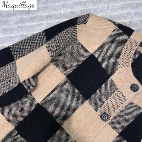 women's knits & tees 2021 autumn 75% cashmere cardigans for women o-neck long sleeve single breasted khaki black plaid retro swe, White
women's knits & tees 2021 autumn 75% cashmere cardigans for women o-neck long sleeve single breasted khaki black plaid retro swe, White