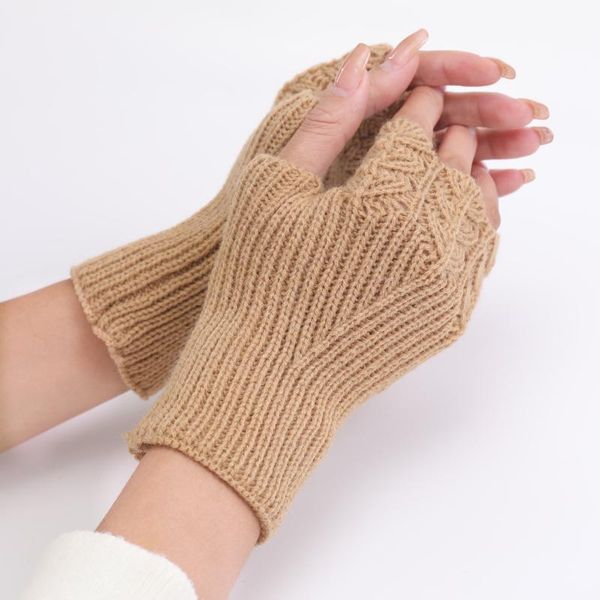 five fingers gloves korean wool autumn winter female student fashion versatile knitted warm half finger open, Blue;gray
five fingers gloves korean wool autumn winter female student fashion versatile knitted warm half finger open, Blue;gray