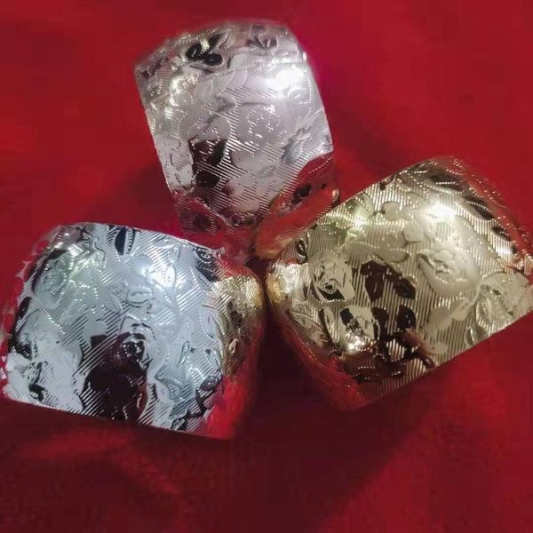 4pcs/metal drum-shaped dinner ring romantic rose flower napkin table decoration for el wedding banquet rings
4pcs/metal drum-shaped dinner ring romantic rose flower napkin table decoration for el wedding banquet rings