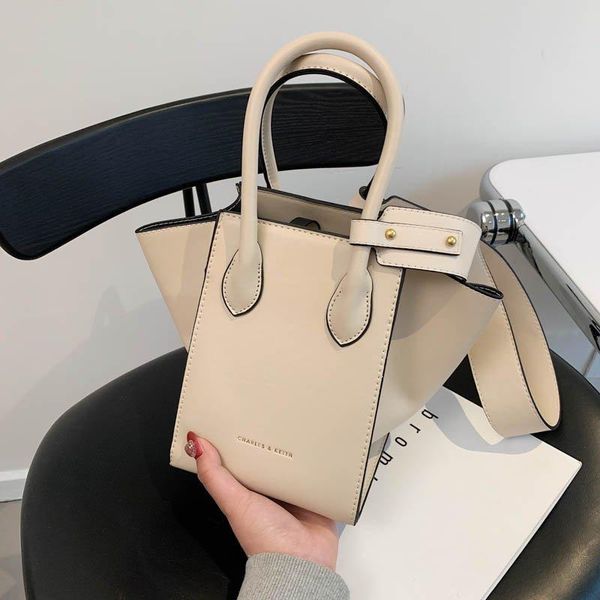 evening bags luxury women messenger handbags leather ladies designer crossbody bag female shoulder
evening bags luxury women messenger handbags leather ladies designer crossbody bag female shoulder