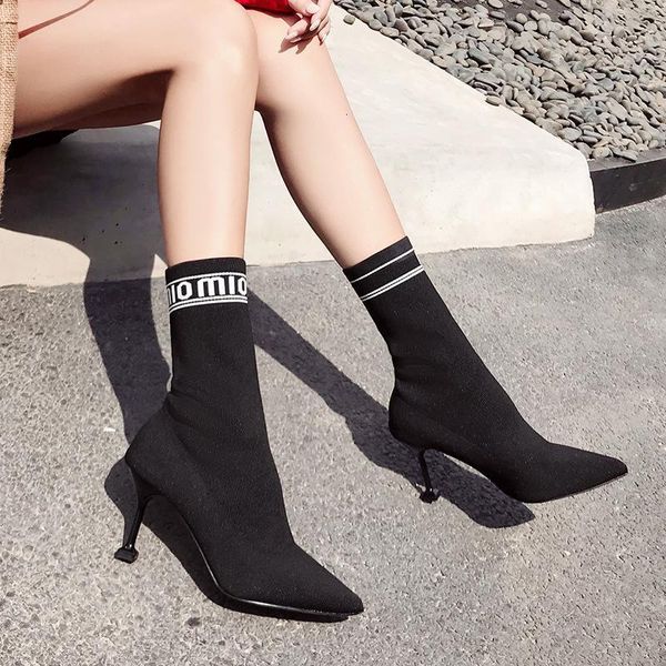 boots women's pointed cloth leather sleeve fashion thick increase wool high heel shoes 0eak, Black
boots women's pointed cloth leather sleeve fashion thick increase wool high heel shoes 0eak, Black
