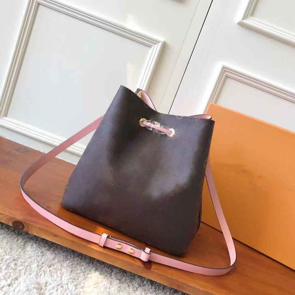 crossbody bags designer handbag mini backpack women tote handbags black pink red single shoulder bag soft saddle 2021 fashion
crossbody bags designer handbag mini backpack women tote handbags black pink red single shoulder bag soft saddle 2021 fashion