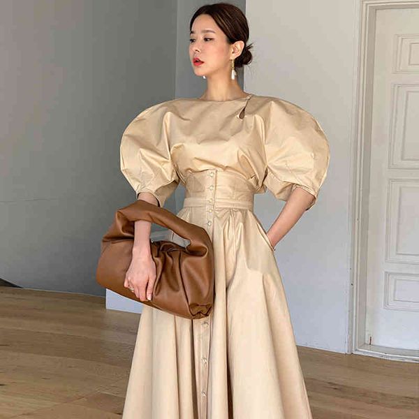 korean fashion hollow side button shirt + high waist single-breasted long skirt women summer two-piece suit 16w936 210510, White
korean fashion hollow side button shirt + high waist single-breasted long skirt women summer two-piece suit 16w936 210510, White