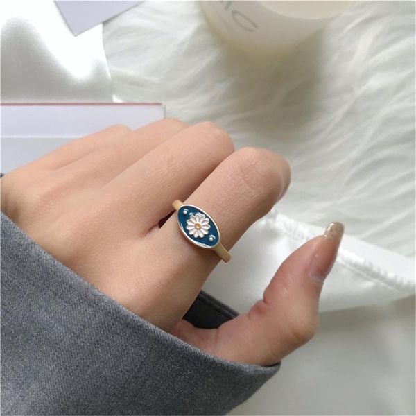 cluster rings xialuoke retro fashion metal geometry small chrysanthemum flower joint index finger ring for women gift jewelry accessories, Golden;silver
cluster rings xialuoke retro fashion metal geometry small chrysanthemum flower joint index finger ring for women gift jewelry accessories, Golden;silver
