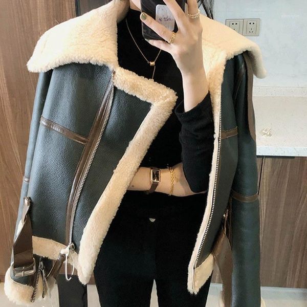 women's fur & faux 2021 winter coat women green stitching lapel motorcycle jacket warm short sheep shearing locomotive clothing, Black
women's fur & faux 2021 winter coat women green stitching lapel motorcycle jacket warm short sheep shearing locomotive clothing, Black