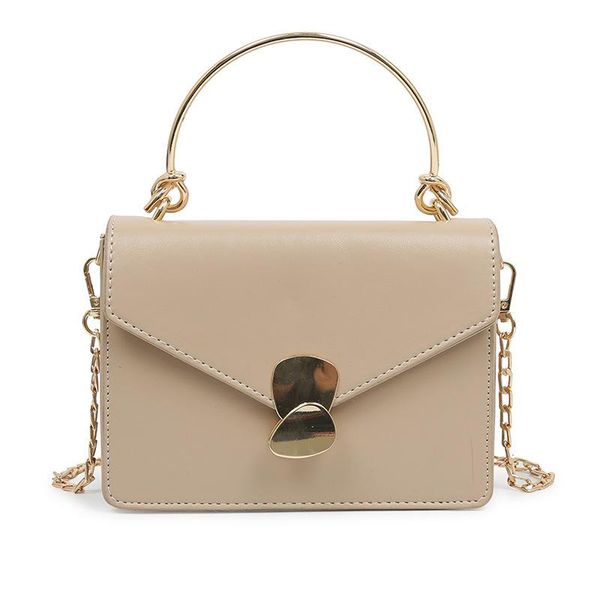 evening bags selling women single shoulder bag solid color plug lock handbag with golden chain strap
evening bags selling women single shoulder bag solid color plug lock handbag with golden chain strap