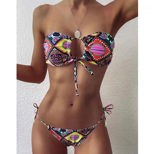 arrival 2021 off shoulder bandeau bikini woman split triangle 2 piece swimsuit swimwear summer print beach bathing suit women's, White;black
arrival 2021 off shoulder bandeau bikini woman split triangle 2 piece swimsuit swimwear summer print beach bathing suit women's, White;black
