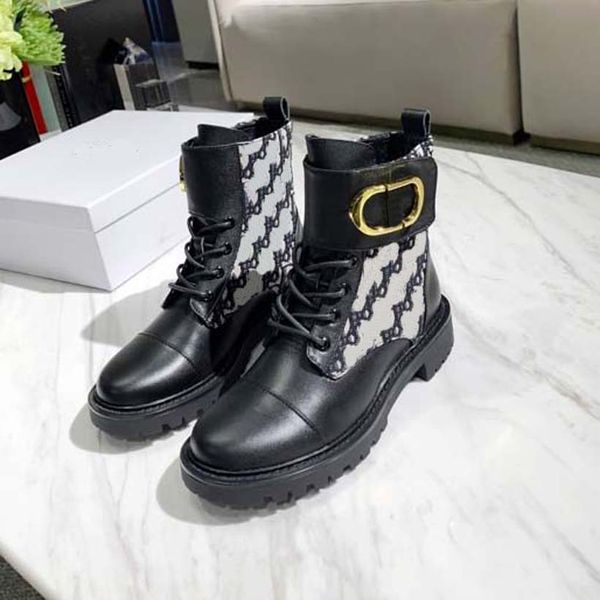 fashion luxury boots womens designer boot classic ankle booties martin women shoes black calf leather upper technical fabric white brown wit
fashion luxury boots womens designer boot classic ankle booties martin women shoes black calf leather upper technical fabric white brown wit